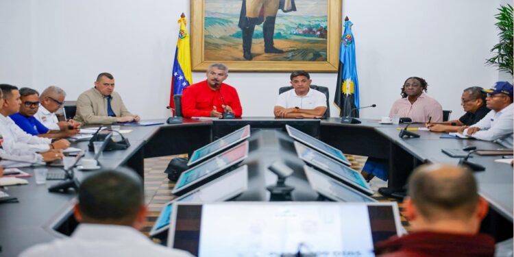 Gobernación y Vicepresidencia Sectorial de Obras Públicas y Servicios coordinan acciones para la atención de los zulianos