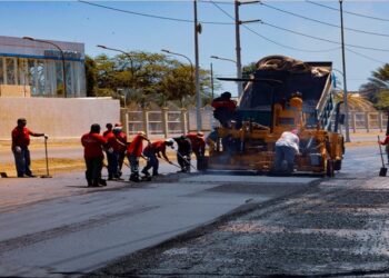 Plan de Vialidad Estadal avanza en 17 frentes de trabajo en el Zulia
