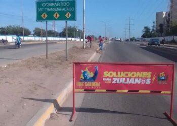 El IARA desplegó las cuadrillas de limpieza en el corredor vial Hugo Chávez (+ZULIA)