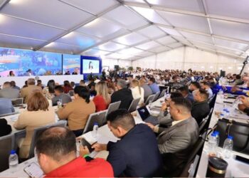 Se constituyó el Consejo Federal de Gobierno con las nuevas autoridades regionales y municipales