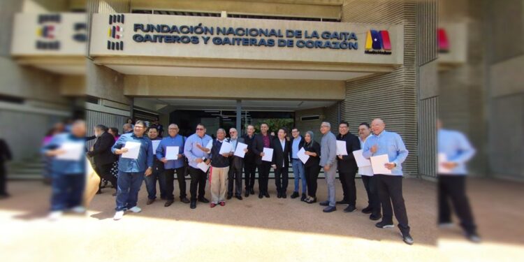 ¡Juramentada nueva directiva!  José Leonardo Linares preside Fundagraez