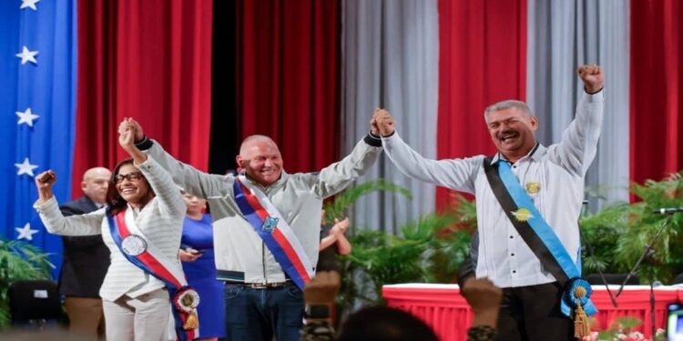 Alcalde Gian Carlo Di Martino: «Nuestra ciudad retoma el camino del progreso» ¡Tras ser juramentado!