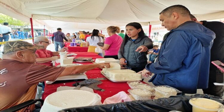 ‎Más de mil marabinos atendidos en la primera Mega Jornada Integral de Mercados Populares de la Alcaldía