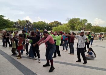 Venezuela Ríe desde el Parque Urdaneta en Maracaibo
