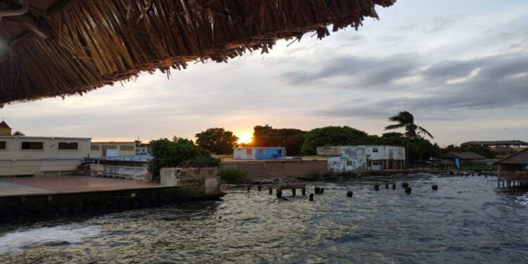 Alcaldía de Maracaibo recuperó espacios en Santa Rosa en el marco de la festividad patronal