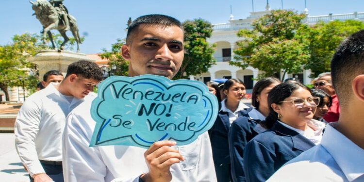 Cantata Antiimperialista de la Alcaldía de Maracaibo acompañó Jornada de Alistamiento