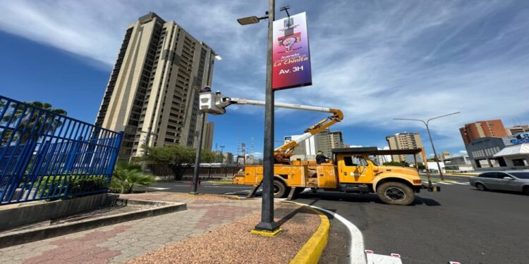 Maracaibo ahora más iluminada: Colocan 4 kilómetros de alumbrado público