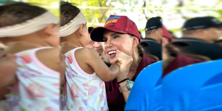 Ana Clara de Di Martino: «Alcaldía de Maracaibo extenderá jornadas sociales a todas las parroquias»
