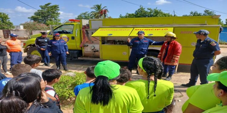 Cuerpo de Bomberos del municipio Miranda Zulia atendió 260 eventualidades durante el mes de Agosto