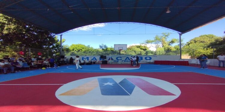 Rehabilitan cancha en Santa Clara II: Más Deporte para la comunidad»