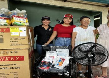 La Fundación Damasur brinda ayuda a abuelas vulnerables en El Callao