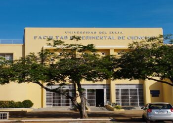 Secretaría de LUZ renueva espacios en la Facultad Experimental de Ciencias para fortalecer la academia