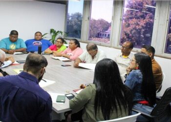 Alcaldía de Maracaibo y sindicatos debatieron mejoras al plan médico para los trabajadores municipales