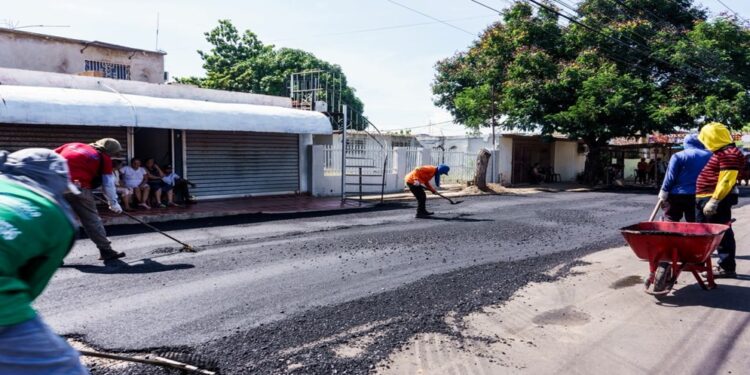 Alcaldía de San Francisco avanza con los proyectos para la recuperación vial del municipio
