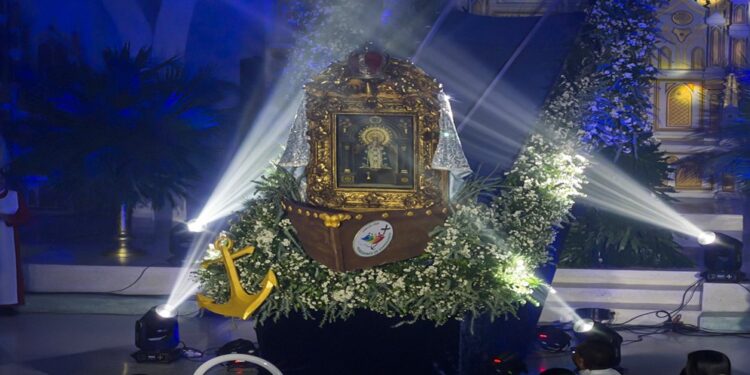¡Comienzan las fiestas! Santa Rita celebra la bajada de la Virgen del Rosario de Aránzazu