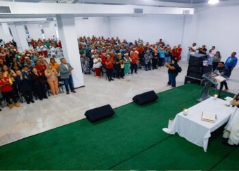Así celebraron los abuelos el Día del Adulto Mayor y el inicio de la Navidad