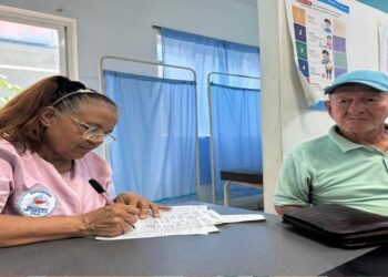 Gobernación del Zulia realiza jornada de atención integral para adultos mayores