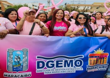 Mujeres del oeste de Maracaibo promueven la prevención del cáncer de mama