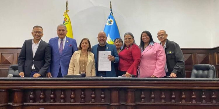 Aprobada en segunda discusión el Proyecto de Ley sobre Regulación del Uso de Motocicletas