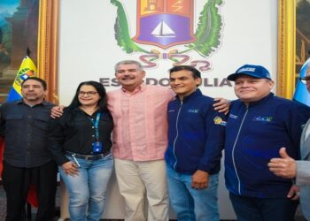 Gobernador Luis Caldera juramenta directiva del Consejo de Ciencia, Tecnología e Innovación del Zulia