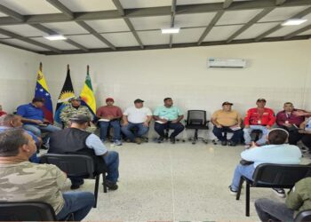 Productores y autoridades se unen para fortalecer la producción en Francisco Javier Pulgar