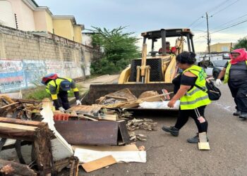 Operativo Cachivache de la Alcaldía Bolivariana de Maracaibo atendió a la parroquia Juana de Ávila