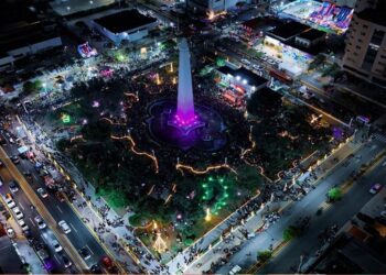 Maracaibo le da la bienvenida a la Navidad con un gran encendido de luces