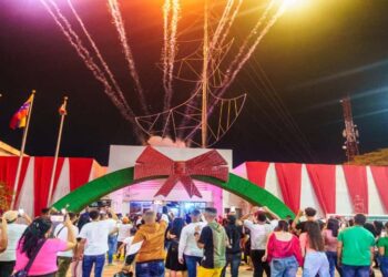 ¡Gran Encendido! Alcaldía Bolivariana de San Francisco dio la bienvenida a la Navidad