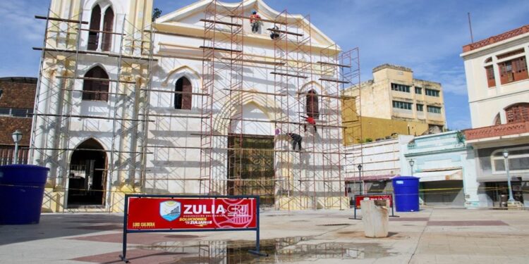 Gobierno de Luis Caldera rehabilita templos religiosos del casco histórico de Maracaibo