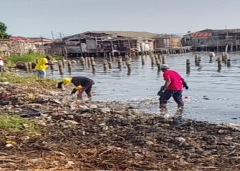 Maracaibo: Operativo de limpieza permanente en caños y cañadas de la parroquia Coquivacoa