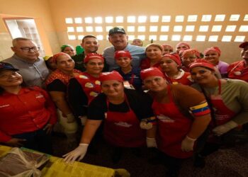 Plan de Ofensiva Alimentaria se despliega en La Cañada de Urdaneta ¡Atención a las comunidades!