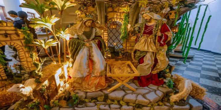 Gaitas, luces y alegría desbordaron la Casa del Pueblo con el Encendido de Navidad