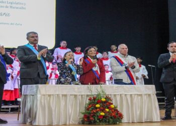 “Un legado educativo-cultural” afirma alcalde Di Martino en homenaje a los 50 años de Niños Cantores del Zulia