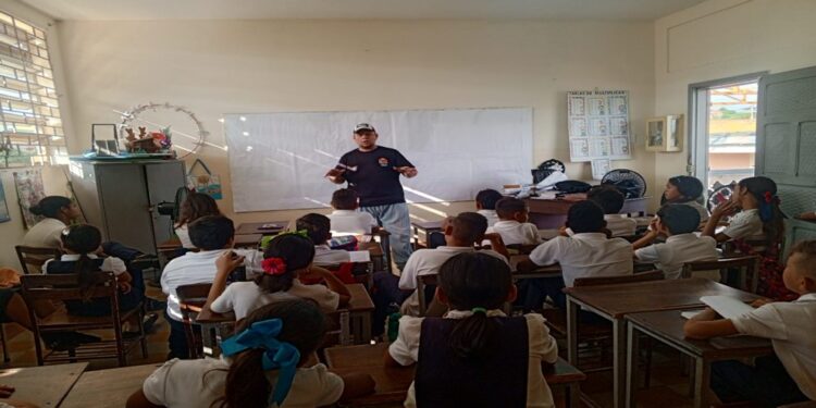 Alcaldía realizó talleres de educación ambiental en escuelas de Maracaibo