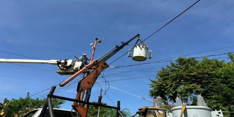 Gobierno Bolivariano instaló 50 transformadores eléctricos en estas parroquias de Maracaibo
