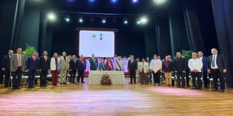 Clez y Concejo Municipal de Maracaibo celebran 50 años del Instituto Niños Cantores