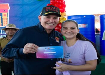 Alcaldía de Maracaibo fortalece atención social con la entrega de más de 200 ayudas humanitarias