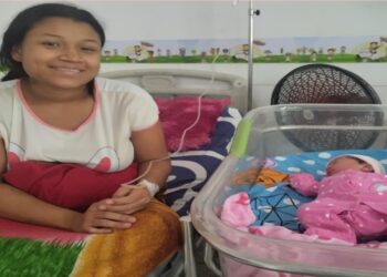 SAHUM da la bienvenida a la primera niña de esta  Navidad 2025