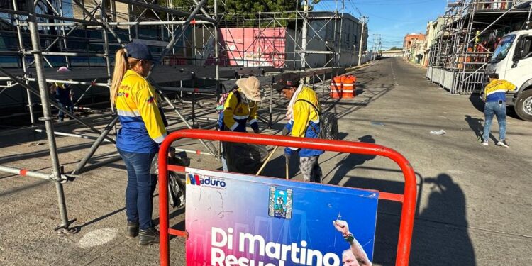 Con más de 300 trabajadores del IMA, IMAU y Fospuca, la Alcaldía de Maracaibo recogió 150 toneladas de desechos del casco central tras festividades navideñas