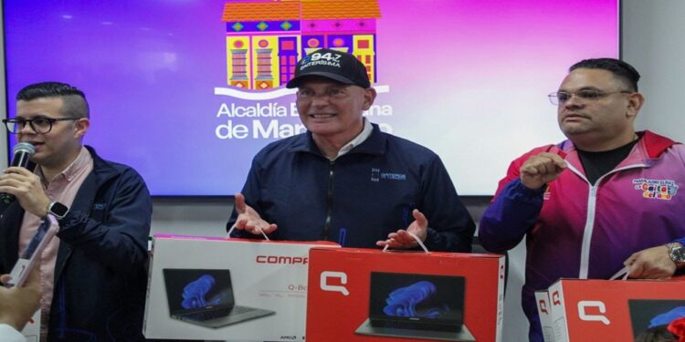 Alcalde Di Martino: “Con este ejército de corazón y amor podemos lograr otro récord Guinness