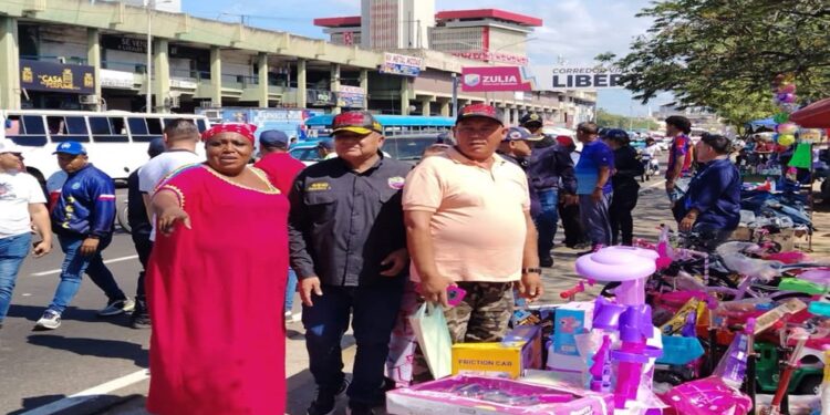 Alcaldía desplegó abordaje en Las Pulgas y casco central de Maracaibo