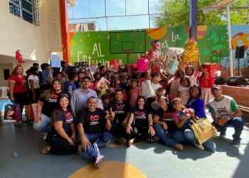 “Dona un regalo con propósito esta navidad”: llena de sonrisas a niños de FUNDANIS