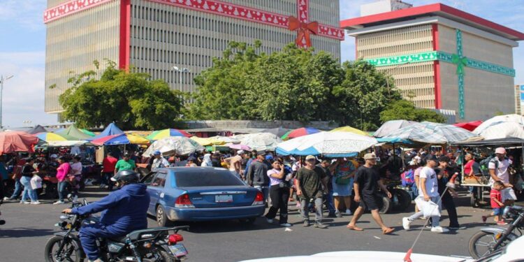 Di Martino: Incremento comercial del 35% tuvo Maracaibo durante el mes de diciembre