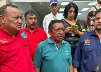 Alcaldía de Maracaibo incluye en plan de reordenamiento a comerciantes plataneros en Las Playitas