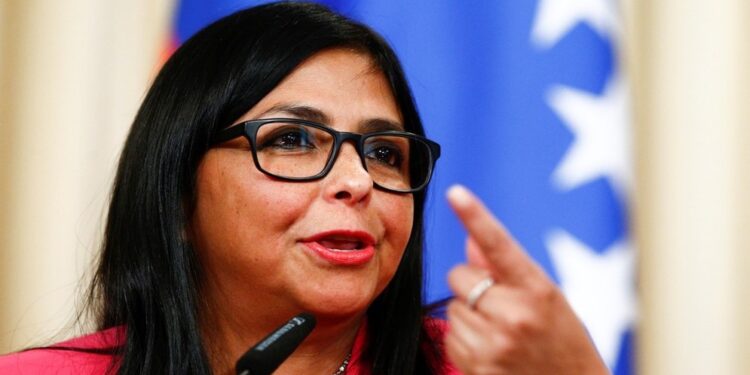 Delcy Rodríguez anuncia el proceso para el retorno de diplomáticos de EE. UU. a Venezuela