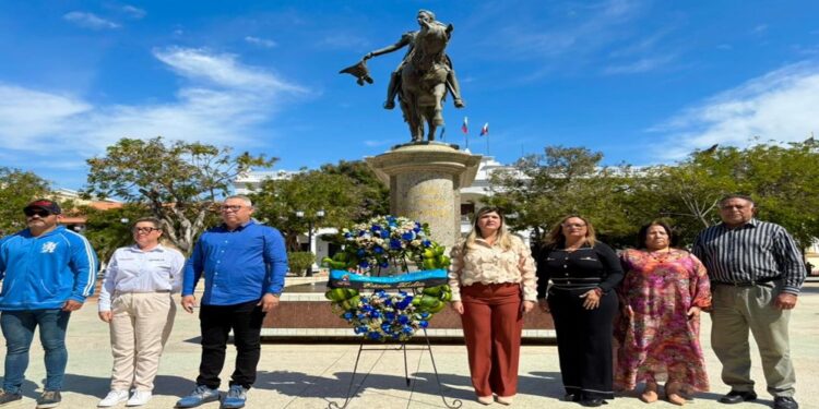 Zulia enaltece la labor docente con actos solemnes por el Día del Maestro en el casco central de Maracaibo