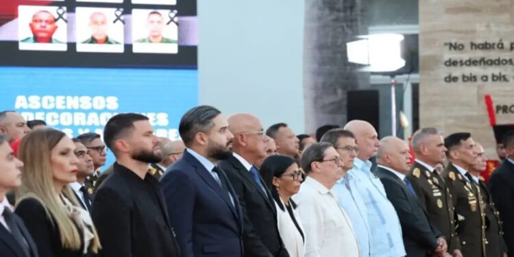¡Aquí nadie se entregó, hubo combate! Delcy Rodríguez ordena levantar un monumento en honor a los caídos