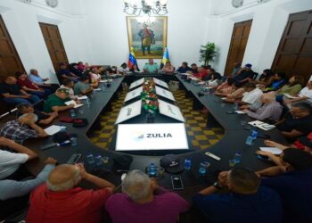 Gobernador crea comisiones para garantizar operatividad de áreas prioritarias en el Zulia