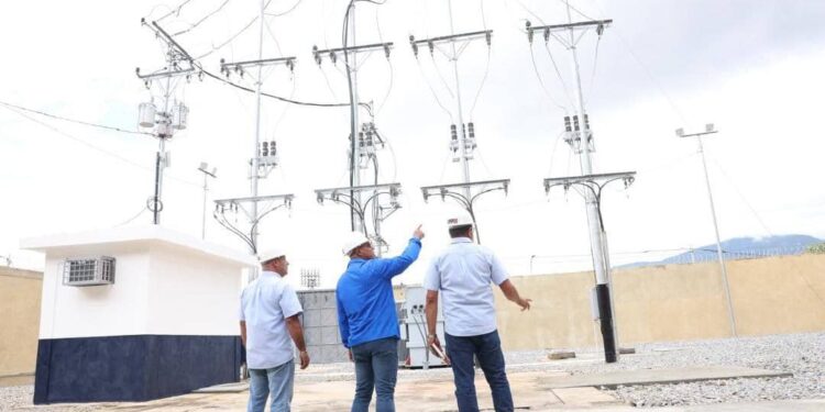 Trabajadores de CORPOELEC recuperan en tiempo récord subestación destruida tras ataques de EEUU