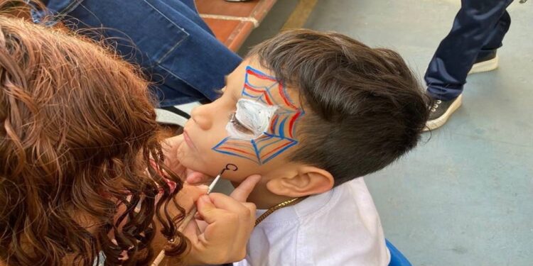 Instituto Municipal de la Juventud y Fundación Niños del Sol realizaron jornada social en la parroquia Bolívar